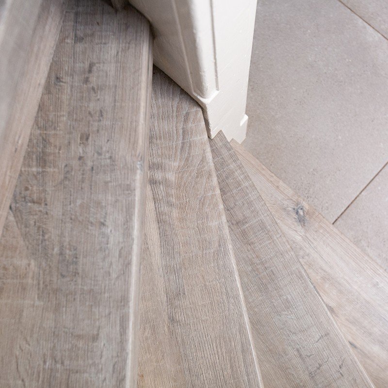 Silver Barnwood kleur voor trappen