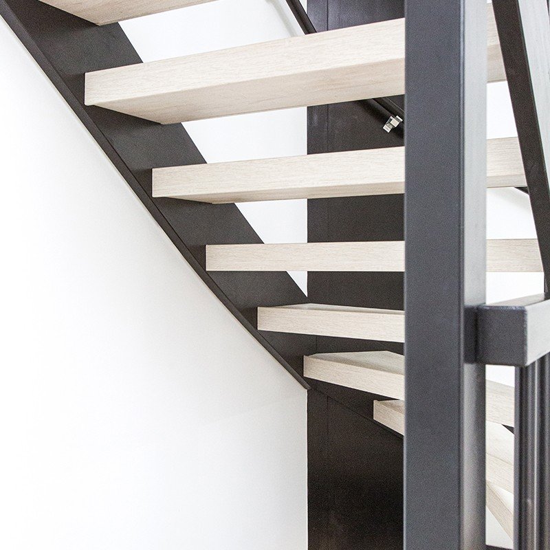 Kleur voor trappen: Dover White