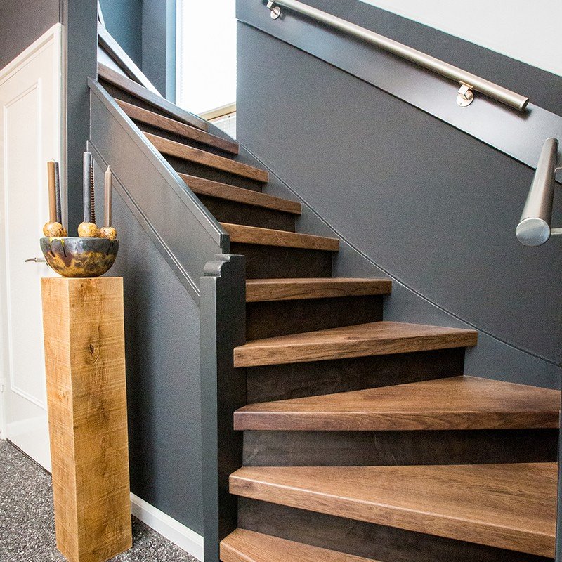 dockland brown met zwart stootbord