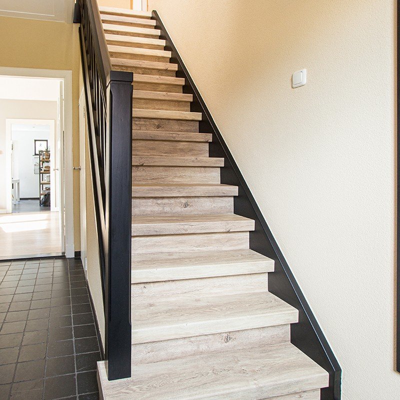 Vintage Honey is de kleur van de trap