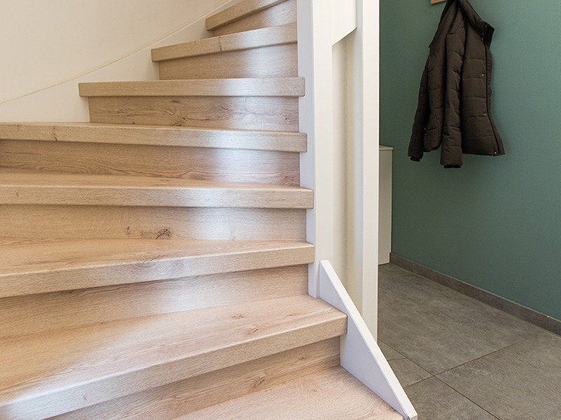 nieuwbouwwoning trap houtlook