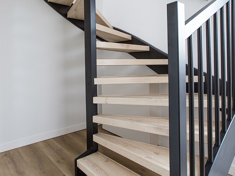 nieuwbouwwoning trap vooraanzicht