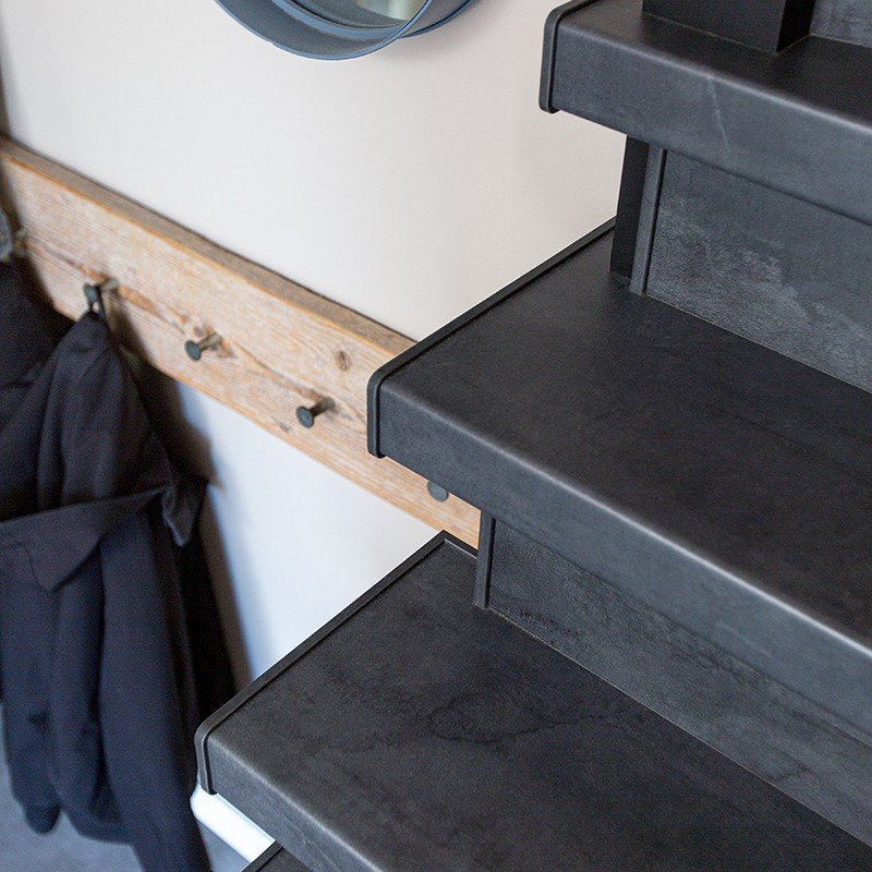 trapbekleding Force of Nature.jpg